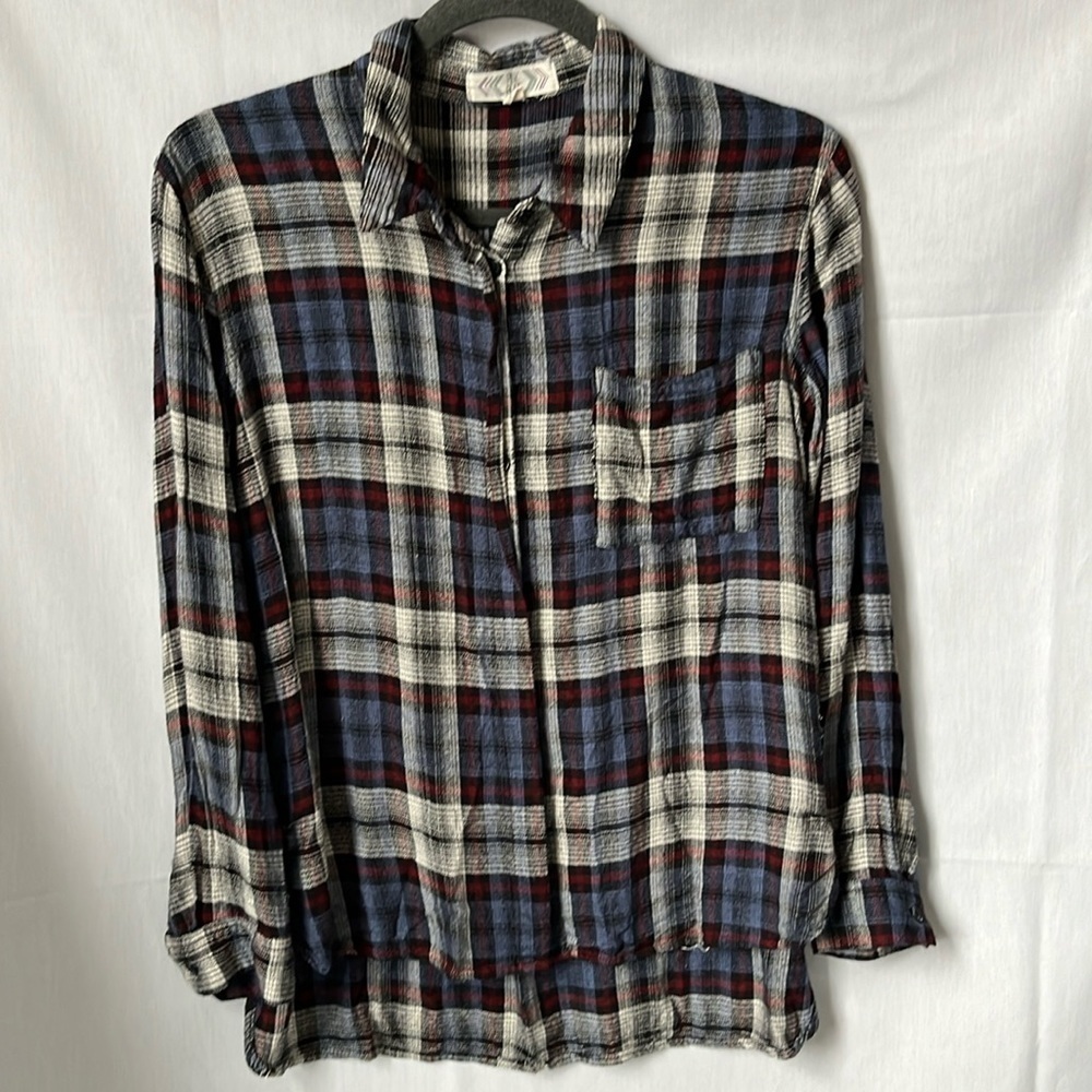 Pink Rose Plaid Hi Low Button Front Top Size L